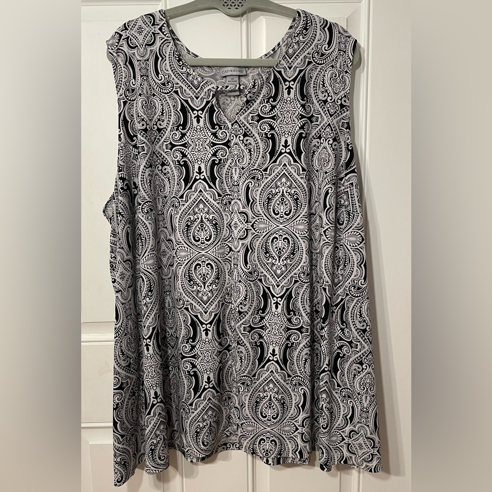 Catherines Black and White Paisley Sleeveless Tank Size 4X